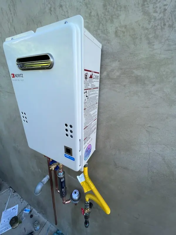 Tankless water heater installation for Downtown Saugus homes